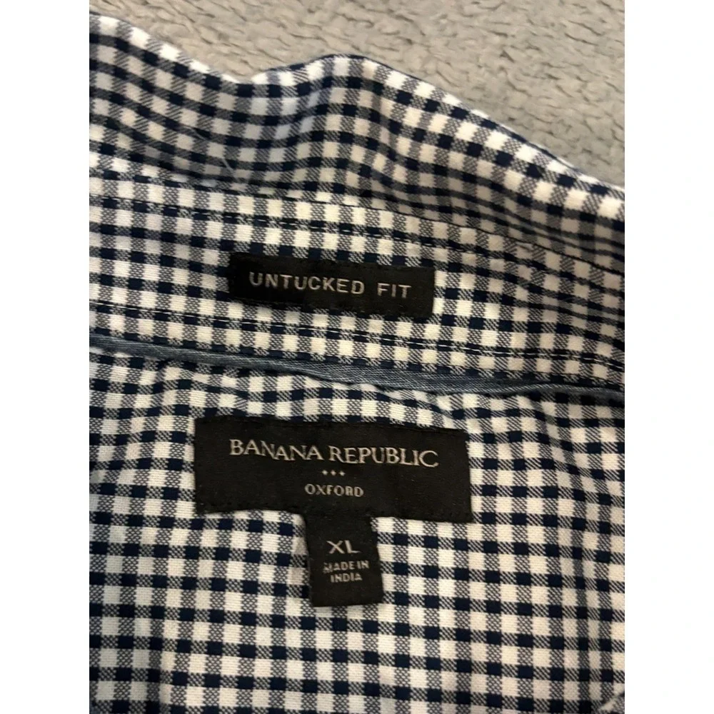 Banana Republic Mens XL Navy Blue Check Oxford Untucked Fit Long Sleeve Shirt